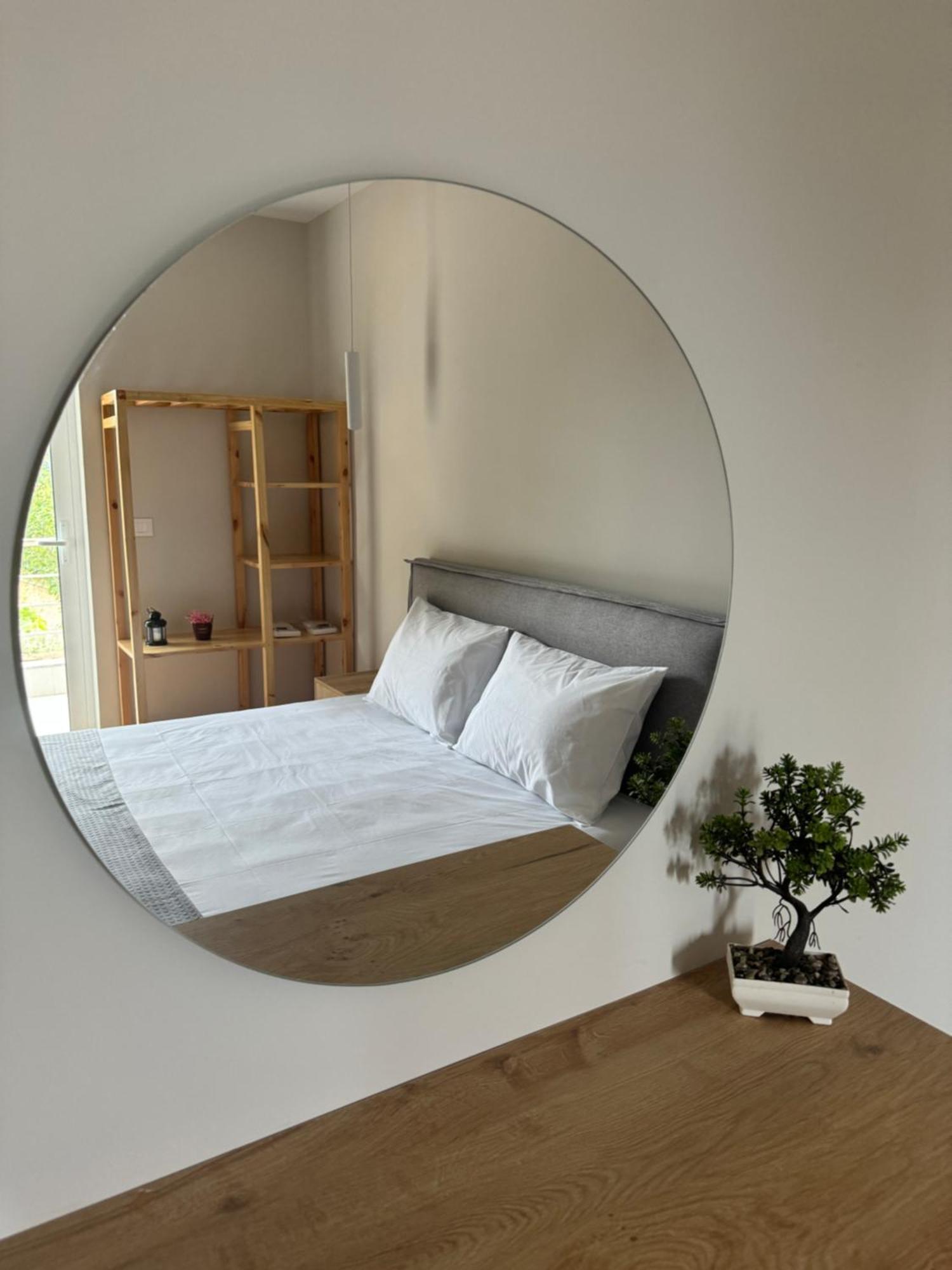 Ion Rooms Himarë Eksteriør billede
