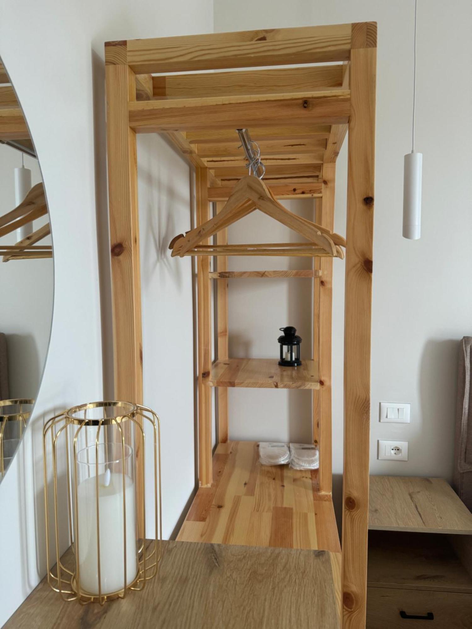 Ion Rooms Himarë Eksteriør billede
