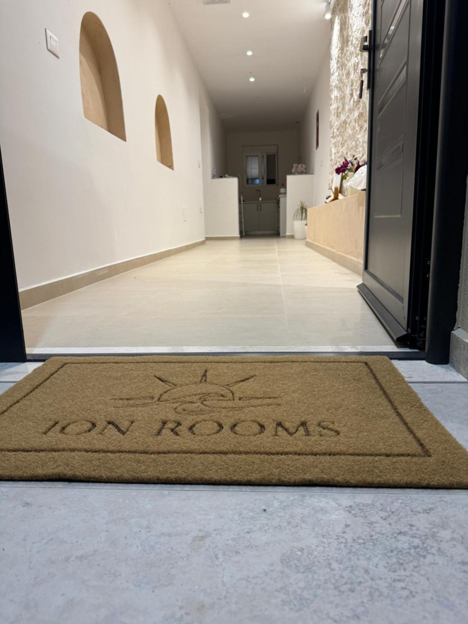 Ion Rooms Himarë Eksteriør billede